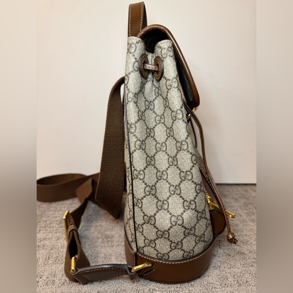 Gucci Interlocking G Logo Backpack - image 3